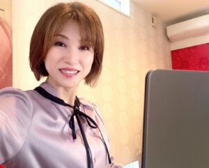 先週末は新しくハピネスの婚活をスタートされたお２人の女性会員さまの婚活勉強会🎵 ...