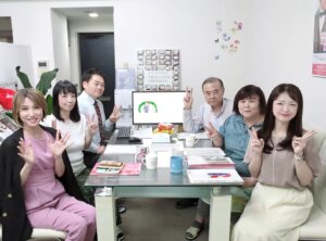 毎週火曜日はスタッフミーティング！ ハピネスの魅力は他に負けない会員様に寄り添っ...