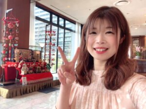 先週は久しぶりに女性会員様のお見合いの応援♪ ホテルのロビーには良縁の象徴でも知...