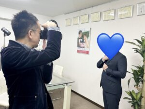 昨日は男性のお客様のご入会手続き＆プロフィール写真撮影会！ ガチガチに緊張されて...