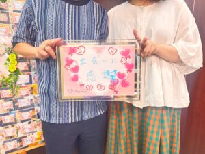 毎日が幸せです💕 昨日はすでに夫婦って感じの熱々カップルがとても幸せそうな笑顔を...