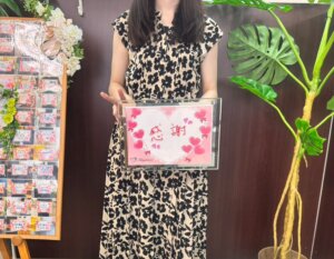 初めてのお見合いの彼と遠距離を乗り越えてご成婚された女性会員さま💕 そんな彼女が...