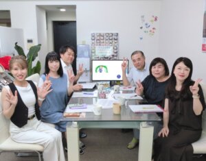 毎週火曜日はスタッフミーティング! ハピネスは会員様を一人にはしないというスタン...