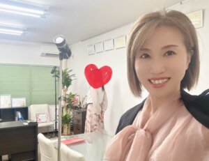 先週末は新しく入会された女性会員さまがプロフィール写真撮影会＆婚活勉強会にご来店...